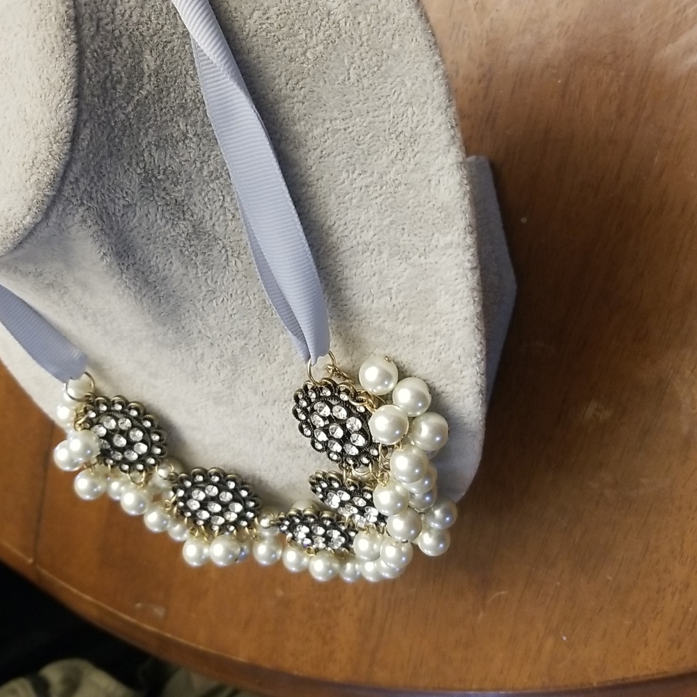 Gorgeous Statement Necklace - image 6